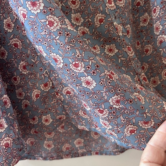 Mystree Button Down Pintucked Floral Tank Top. EUC. Boho. Flowy. - Picture 4 of 12